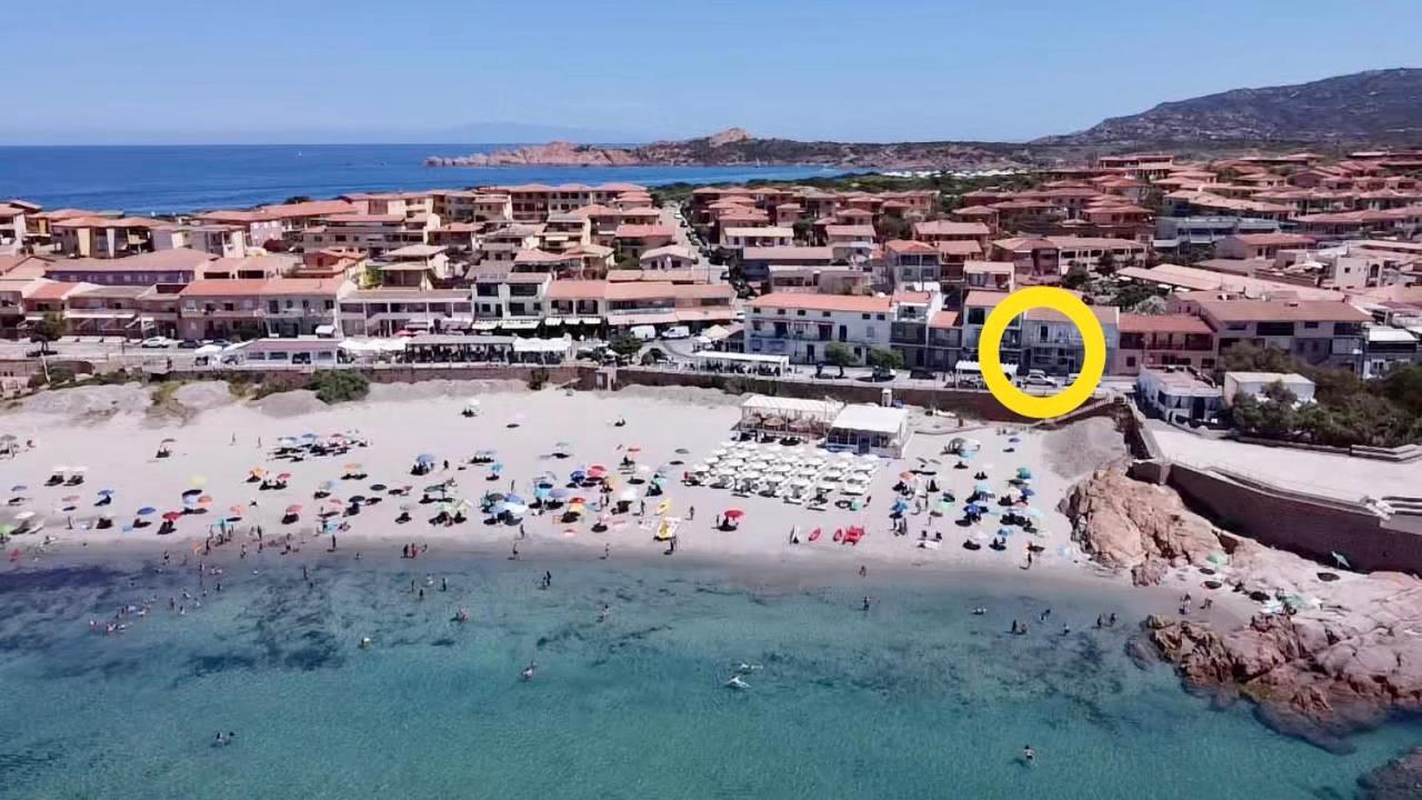 Casetta Al Mare Isola Rossa Eksteriør bilde